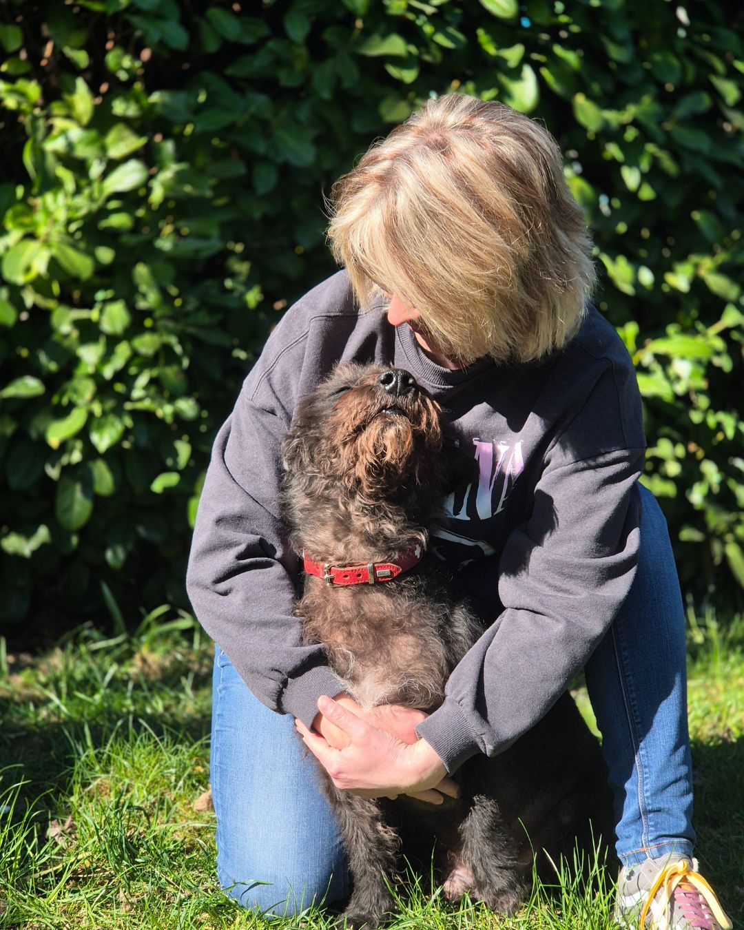 Sonja Tschöpe mit Hund Pipo